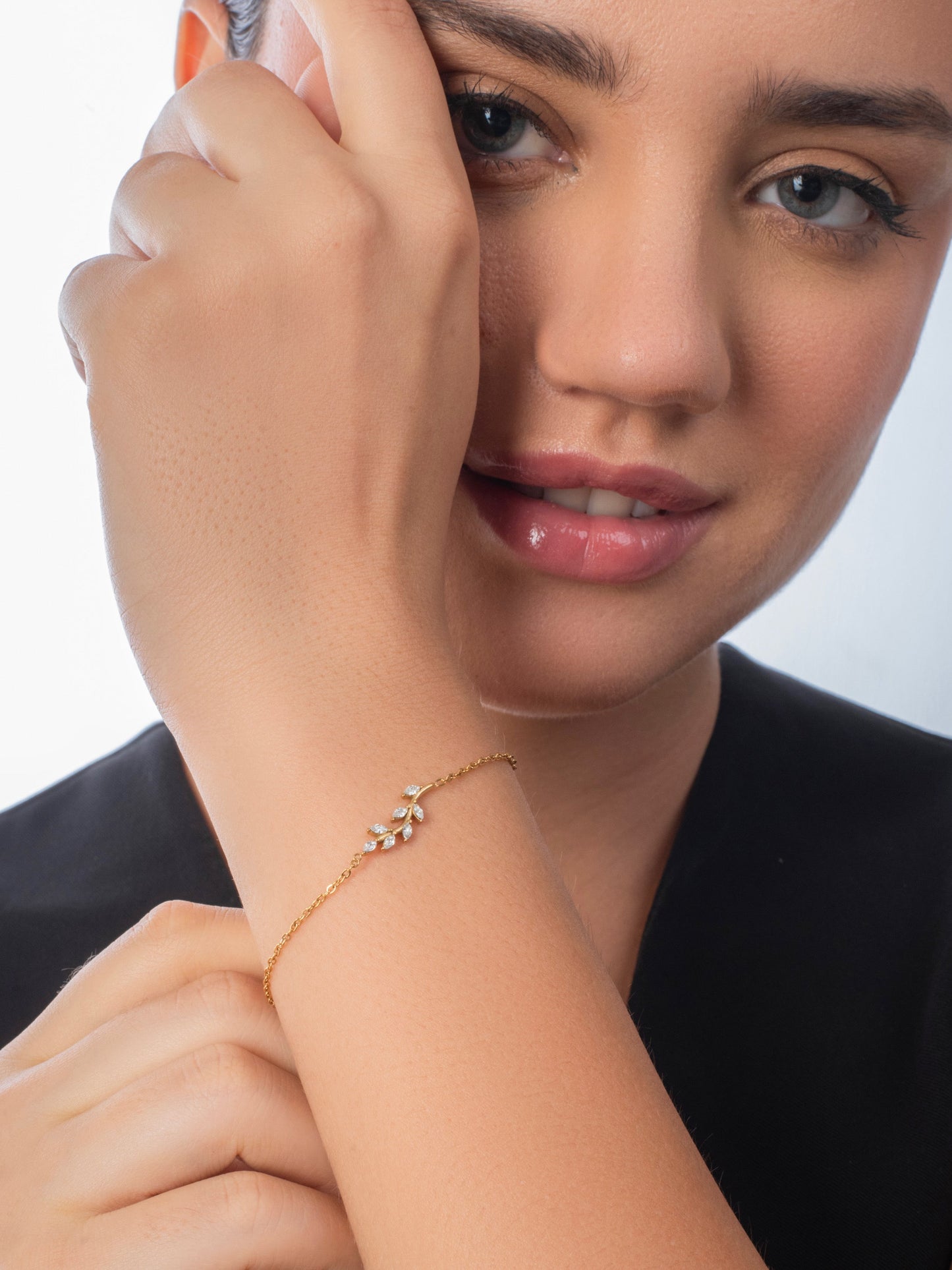 Lily Bracelet - 18k Gold Plated