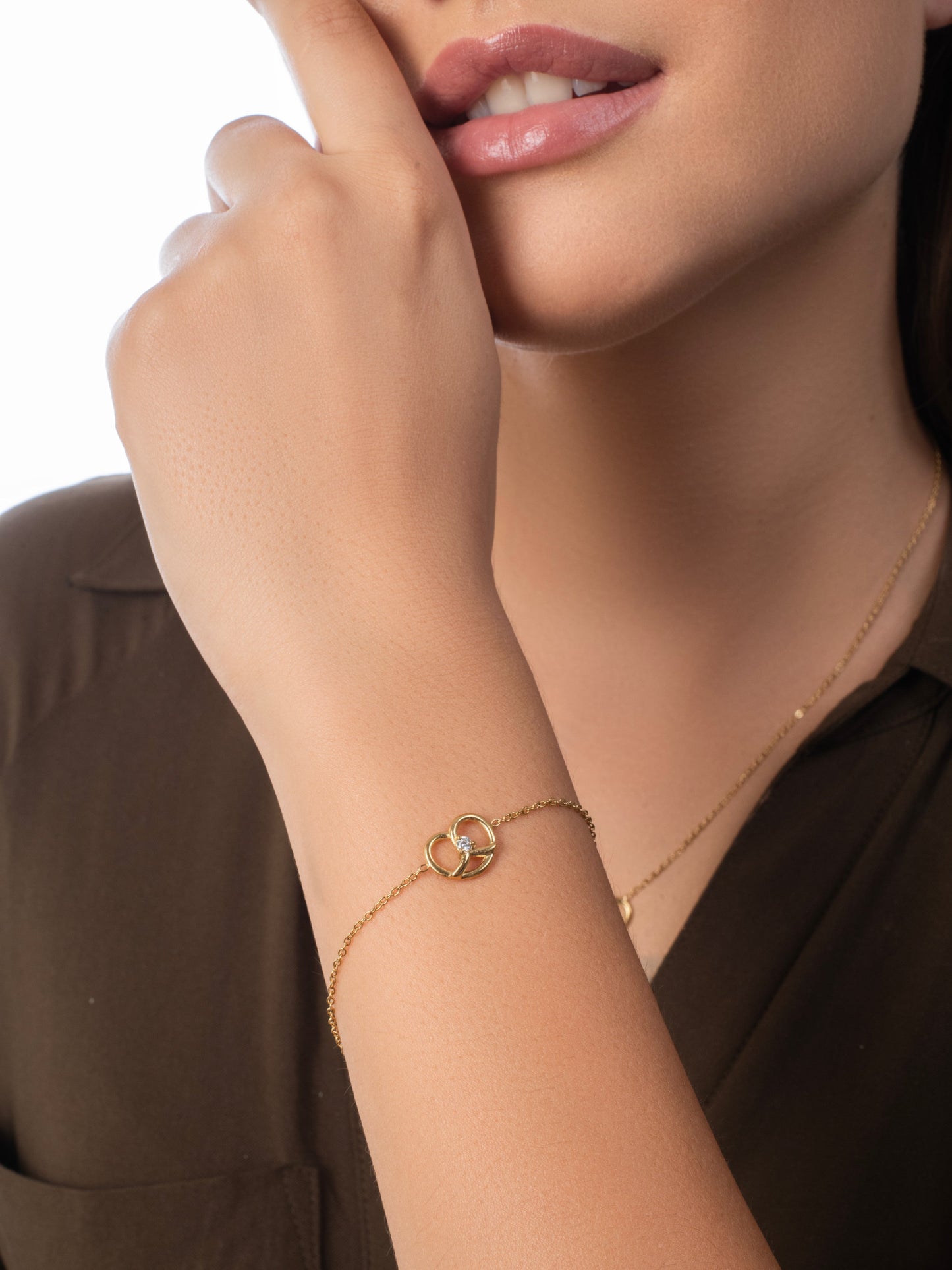 Pretzel Set - 18k Gold Plated ( Pack of 2)
