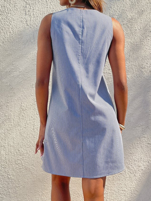 JFN U Neck Pockets Striped Daily Sundress
