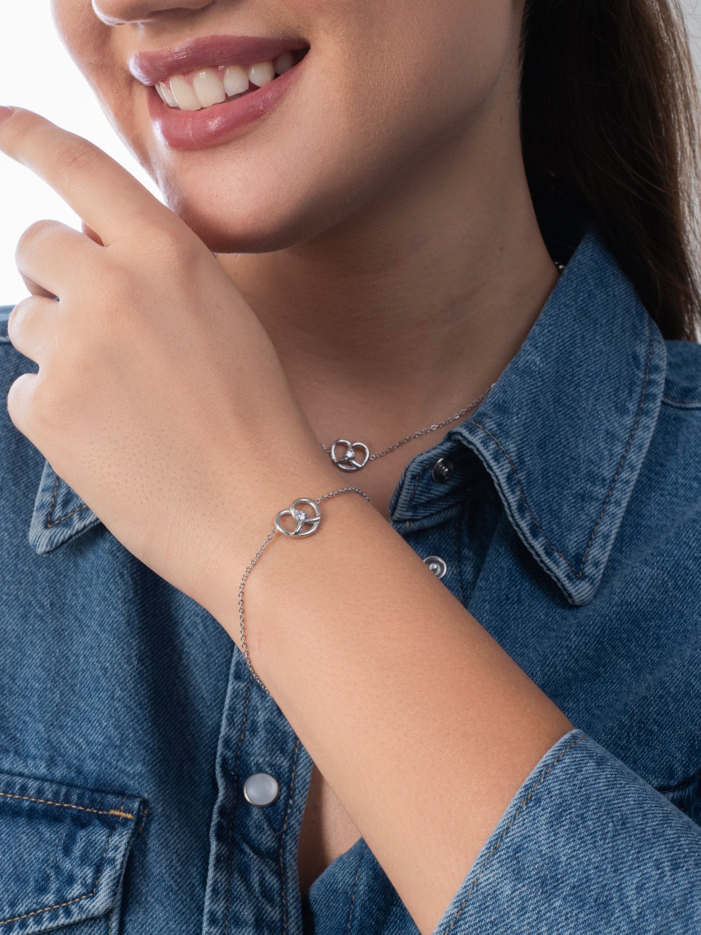 Pretzel Set - Silver Edition( Pack of 2)