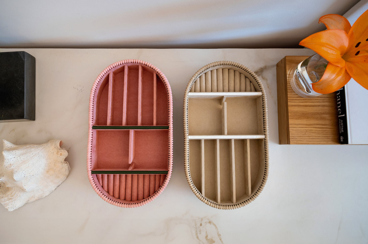 Ava Mirror Jewelry Box - Cream