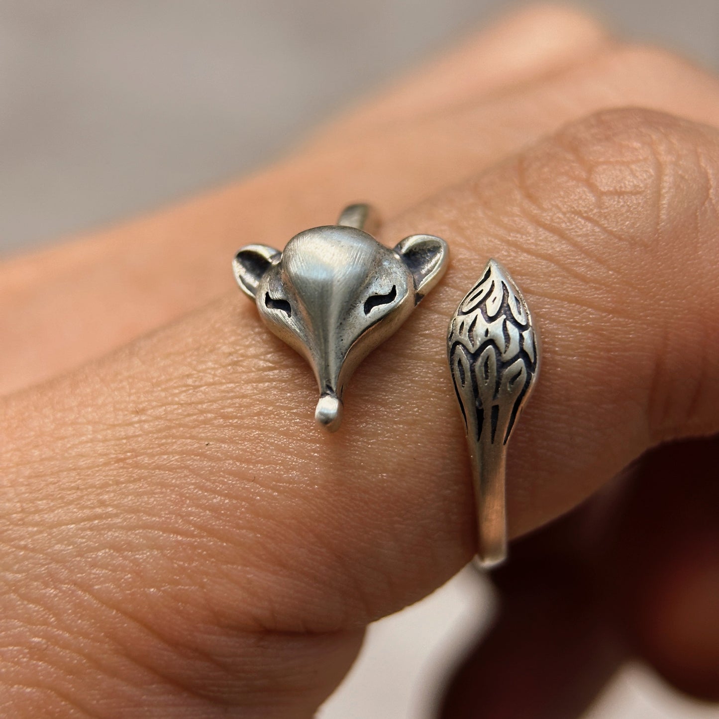 925 Sterling Silver Fox Ring is adjustable in size. Handmade. Ideal gift for him or her