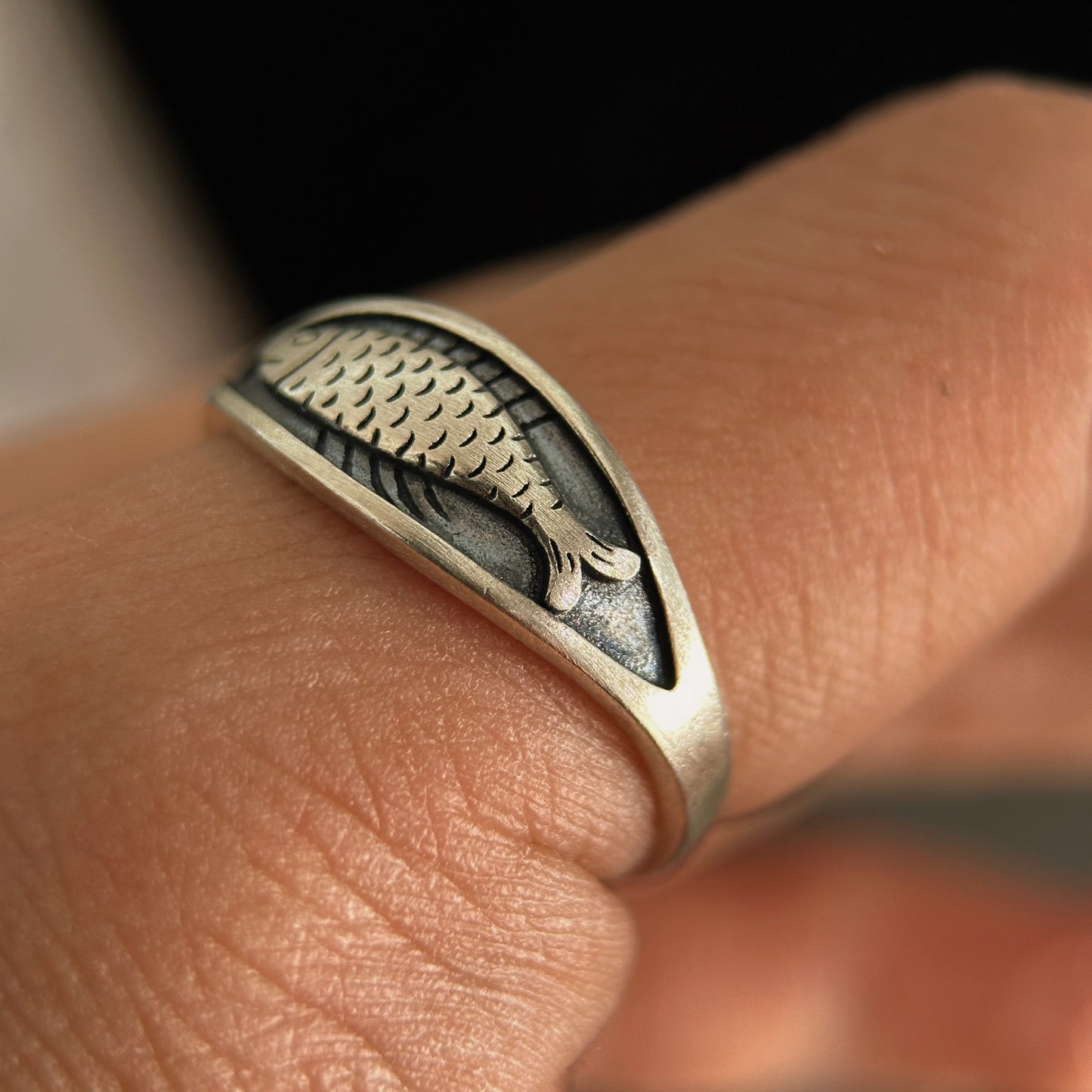 925 Sterling Silver Handmade Fish Ring, Size Adjustable, Swimming Against the Current
