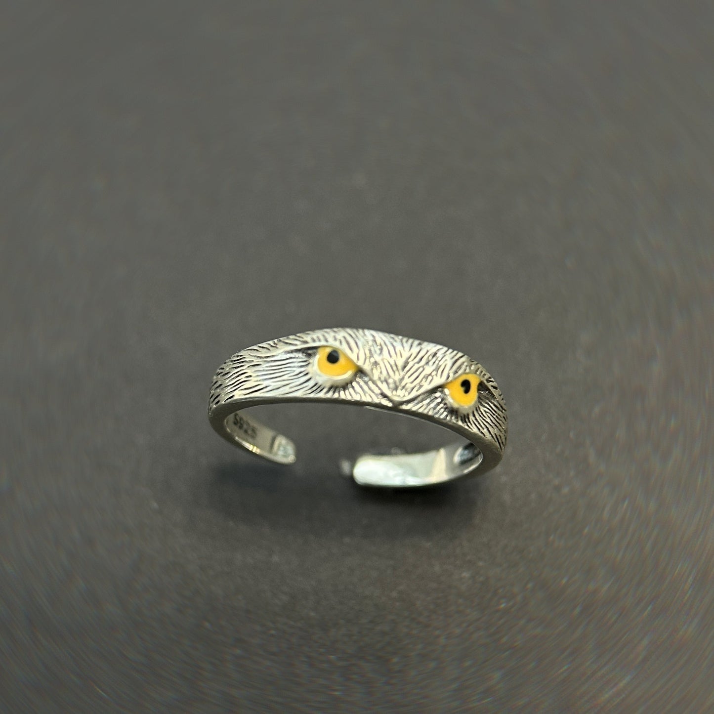 Very cool and personalized owl ring, size adjustable, handmade in 925 sterling silver