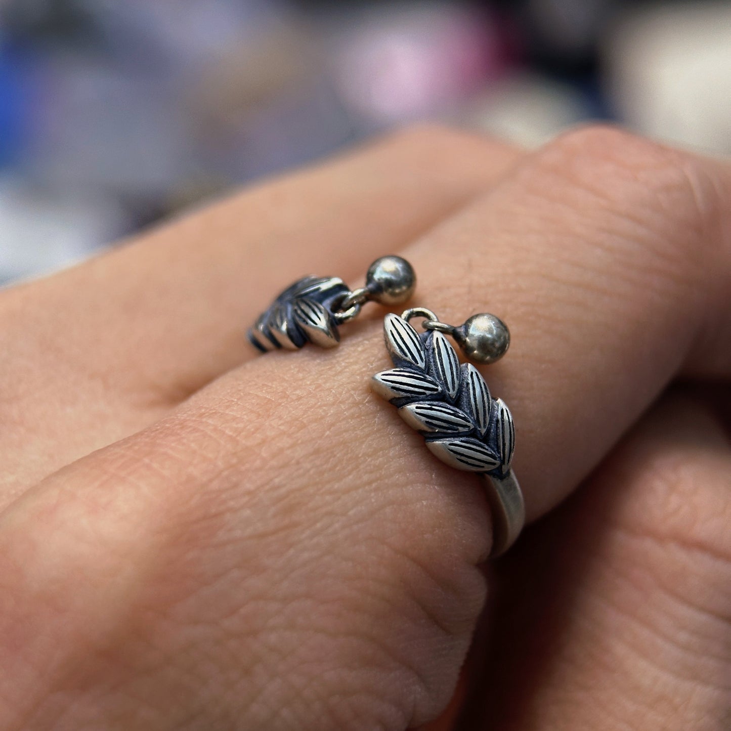 925 Sterling Silver Wheat Ring, adjustable to any size, unique design, set with two small round beads