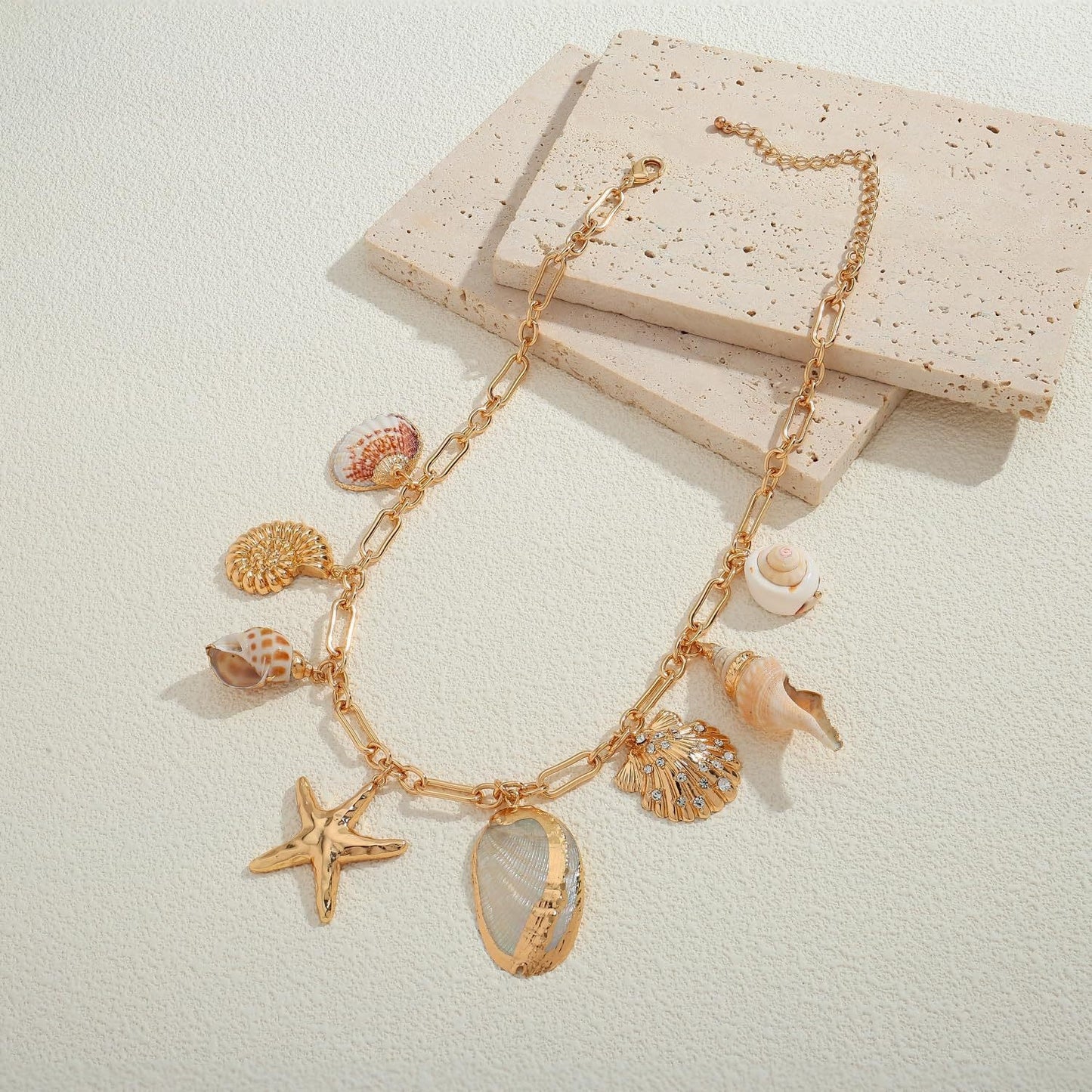 Sea shell conch shell starfish necklace