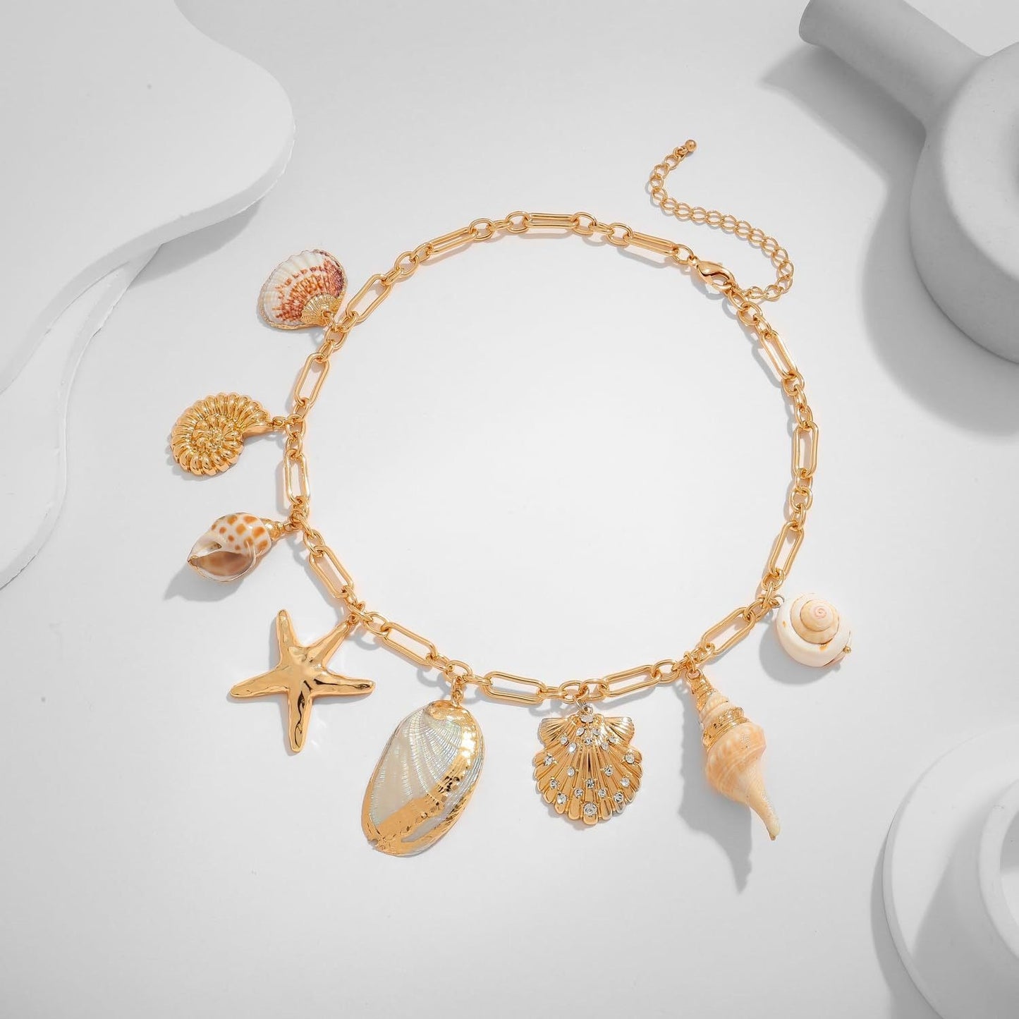 Sea shell conch shell starfish necklace