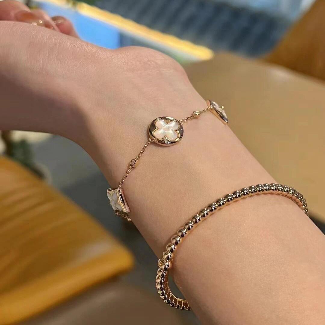 Natural Fritillary Clover Bracelet