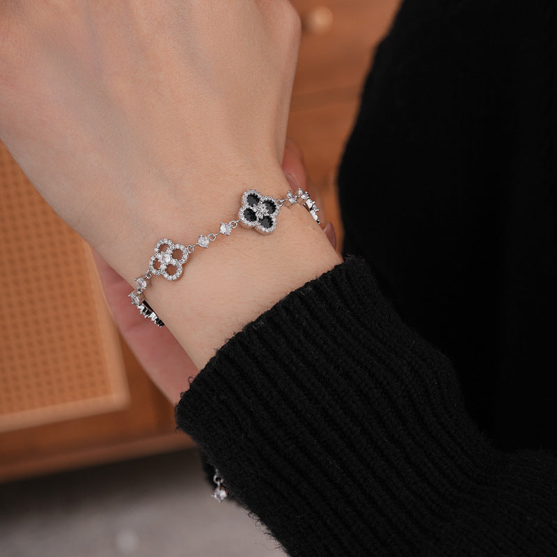 Sakura Cleef Bracelet