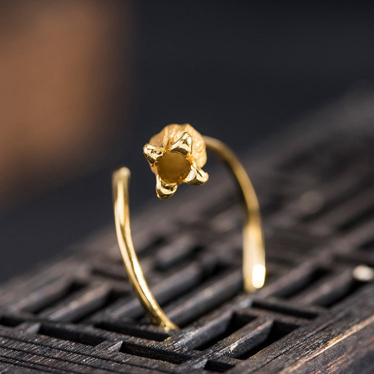 Charming Tulip - inspired Gold Ring