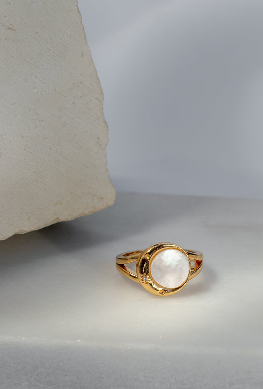 Luna Ring