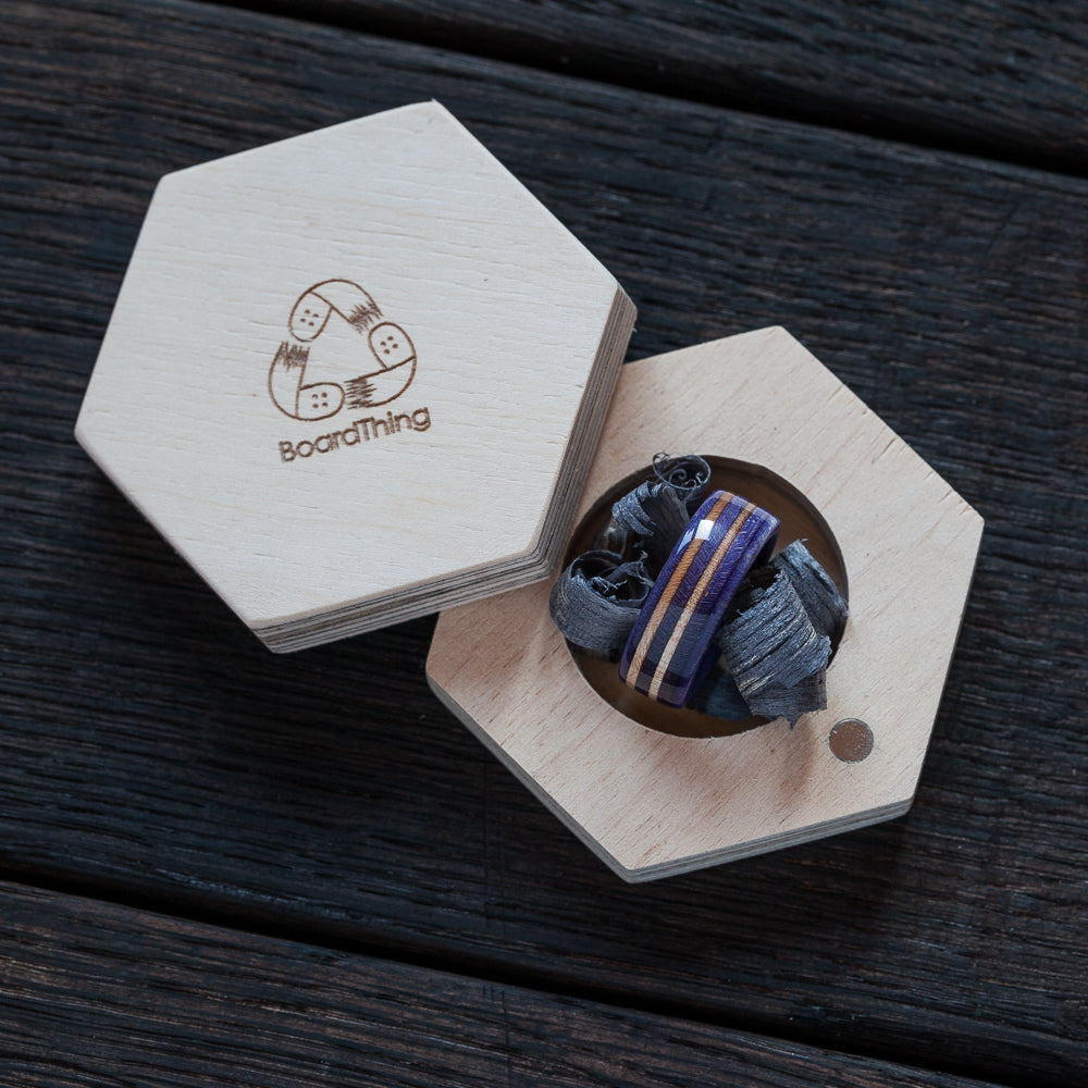 Handcrafted carbon rings