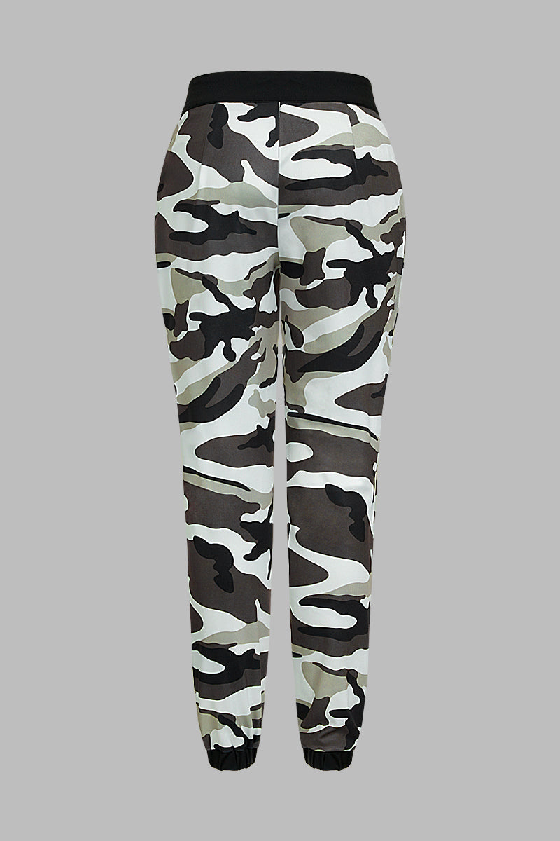 Colorblock Camo Pattern Buckle Detail High Rise Cargo Pants