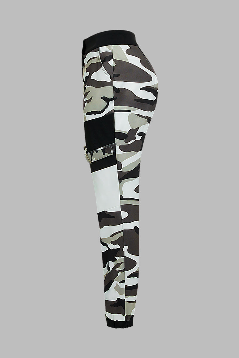 Colorblock Camo Pattern Buckle Detail High Rise Cargo Pants